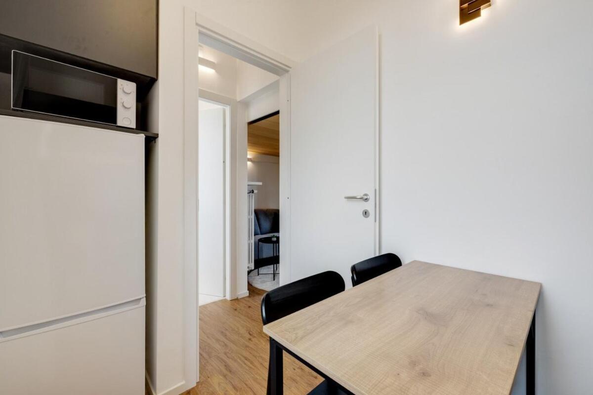 Homeby, Cozy Penthouse Apartment Milão Exterior foto